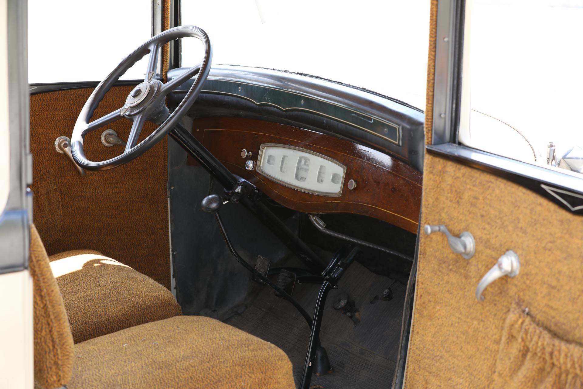 1927 Nash Standard Six Two-Door Sedan