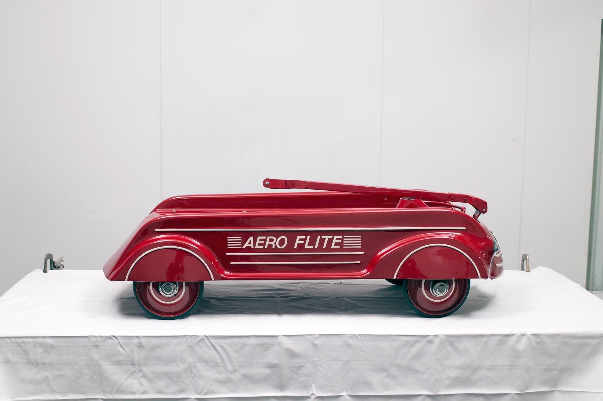 Aero Flite Retro Wagon