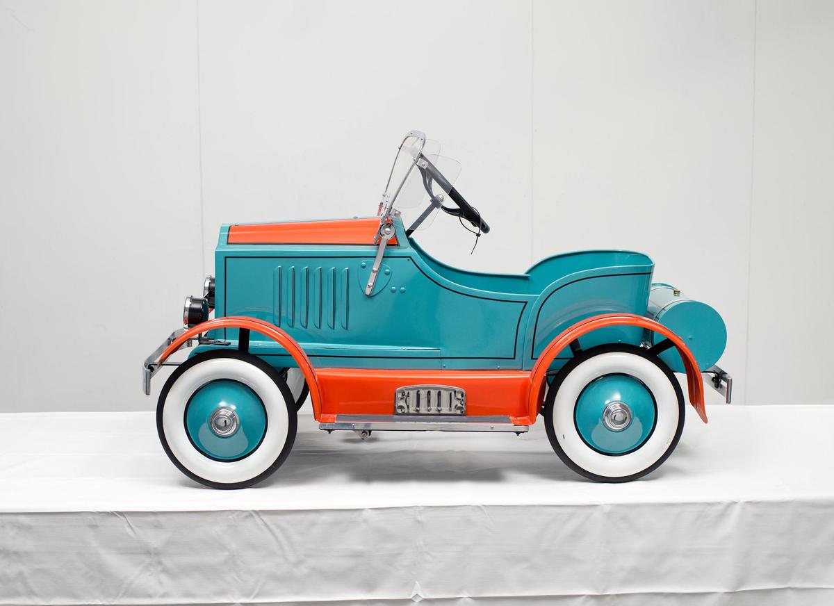 1928 American National Marmon Sad Face Pedal Car