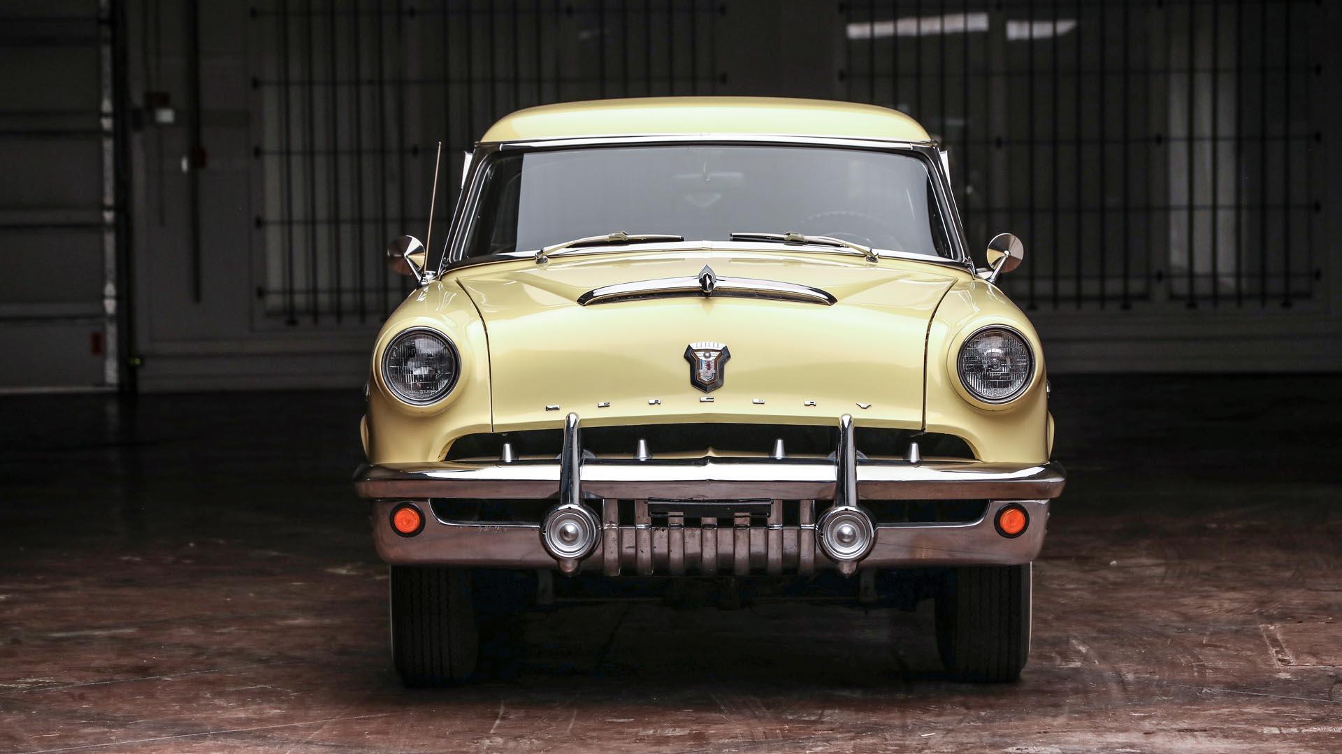 1953 Mercury Monterey Two-Door Sedan