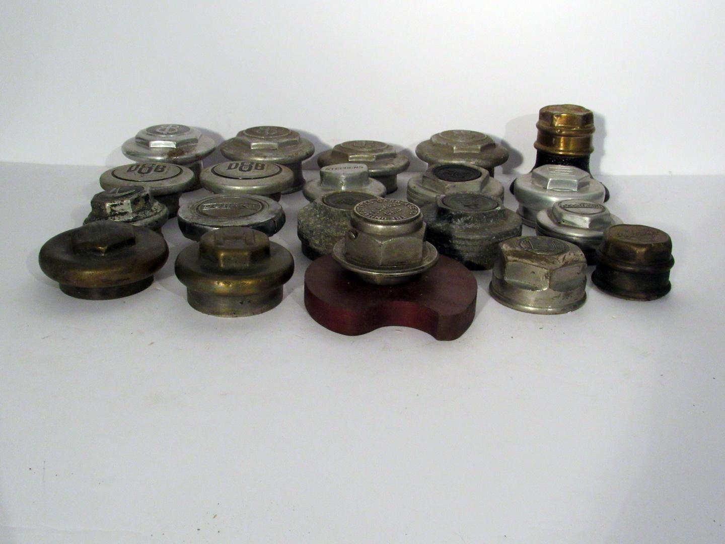 Vintage Mixed Lot Of Threaded Wheel Caps