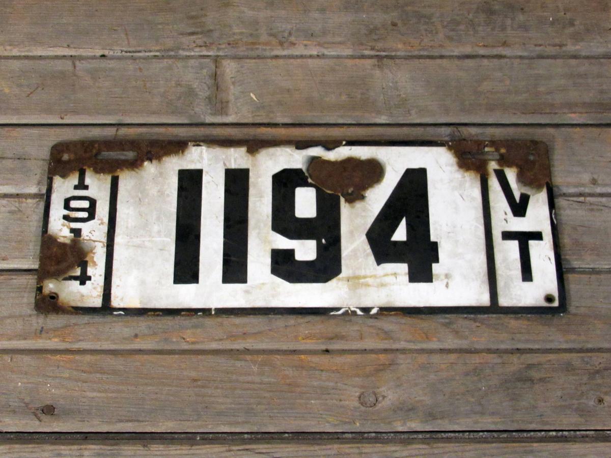 Vintage 1914 Porcelain Virginia License Plate