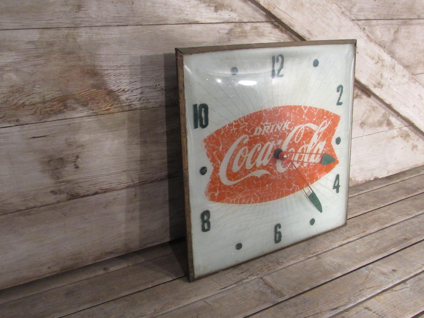 Vintage Coca Cola Fishtail Light Up Clock