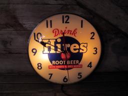 Vintage Drink Hires Root Beer Lighted Clock