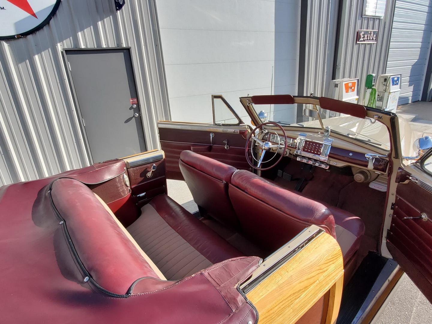 1947 Chrysler  Town & Country Convertible