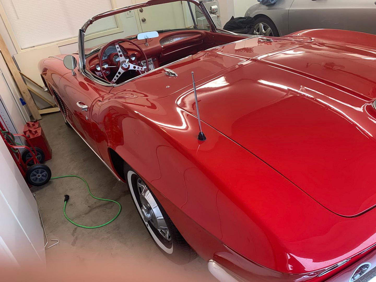 1962 Chevrolet  Corvette Roadster