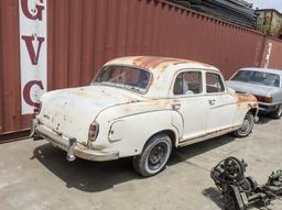 1958 Mercedes-Benz 220S Ponton Sedan