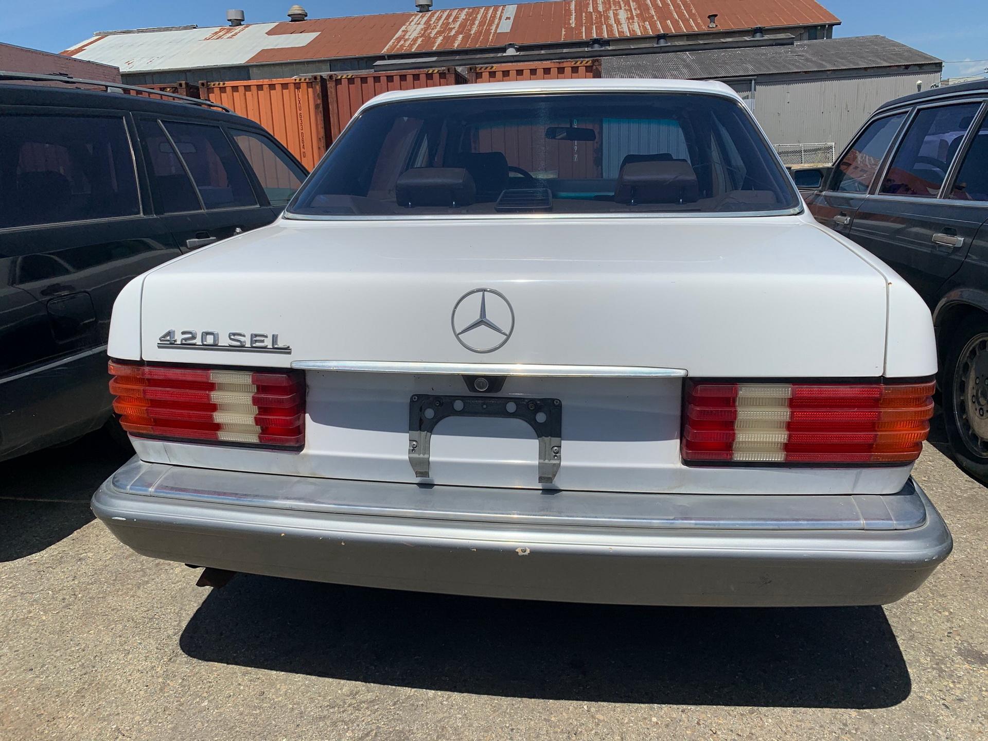 1988 Mercedes-Benz 420 SEL Four-Door Sedan