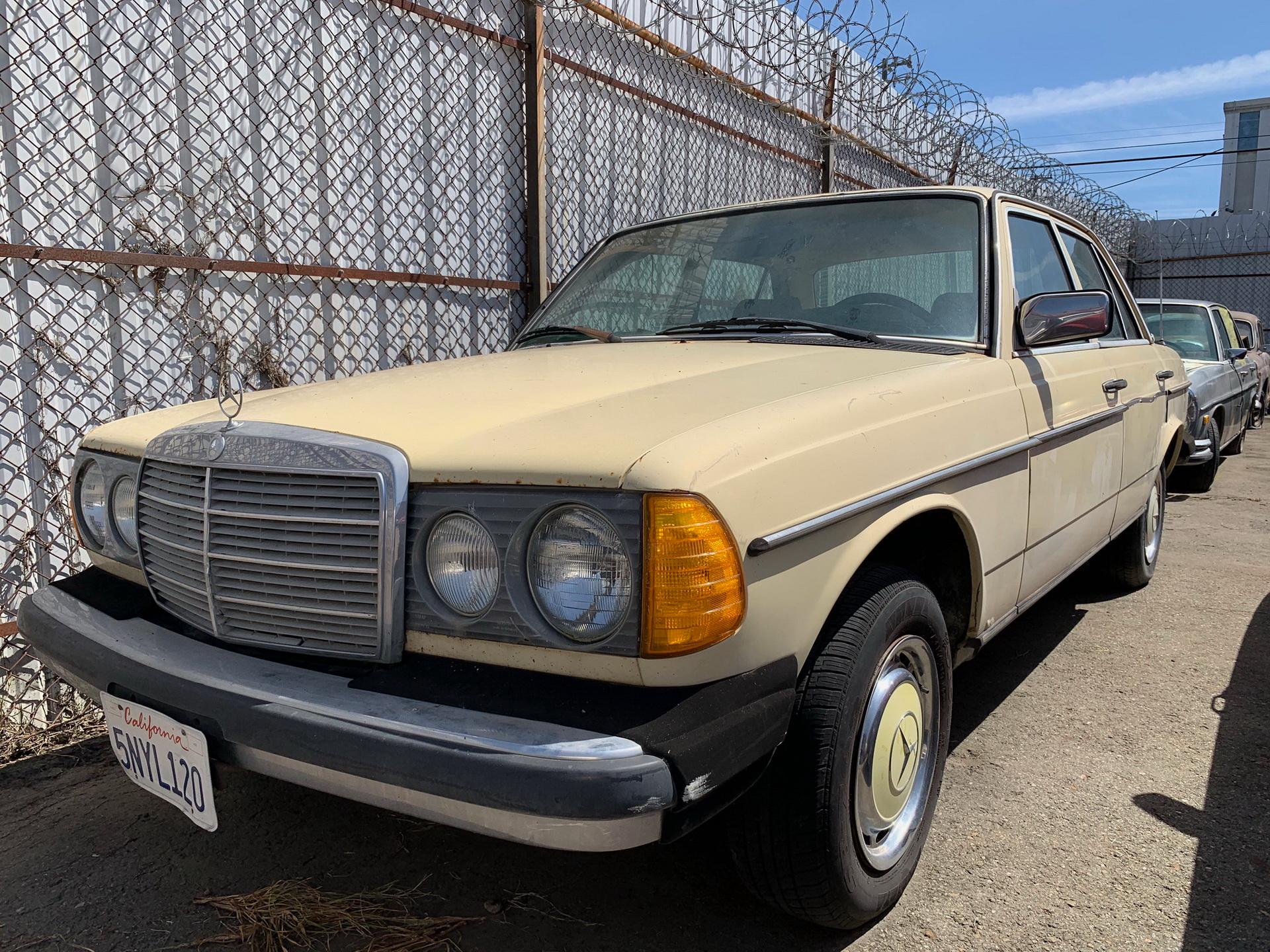 1978 Mercedes-Benz 240D Sedan