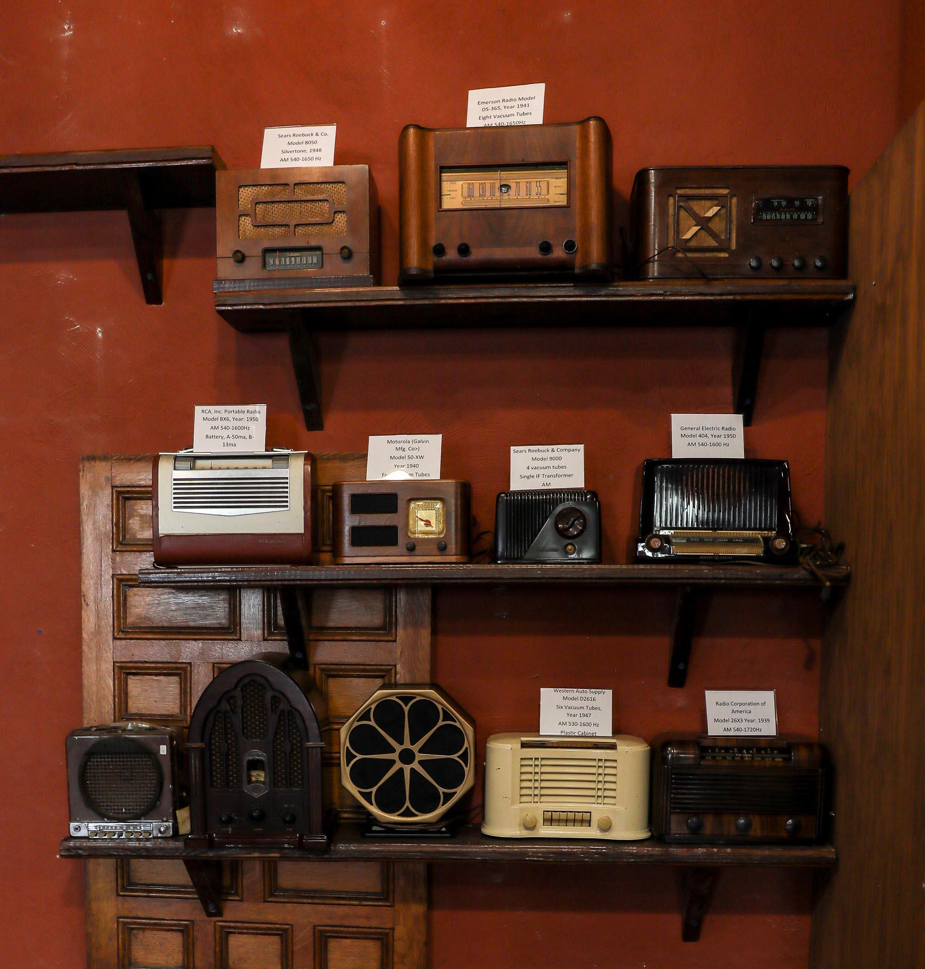 Collection of 10 Table Radios, Car Radio and Speaker