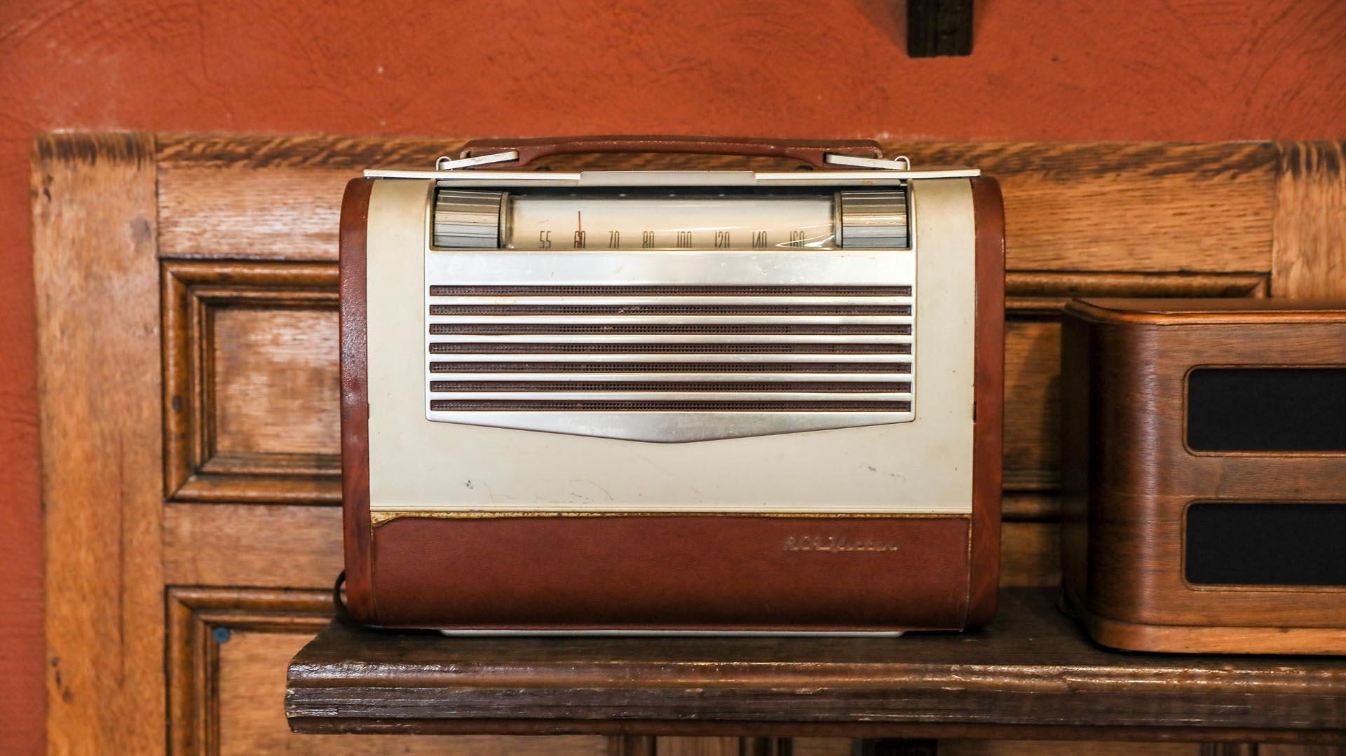 Collection of 10 Table Radios, Car Radio and Speaker