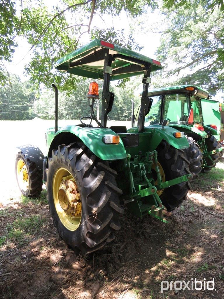 John Deere 5055 E Tractor