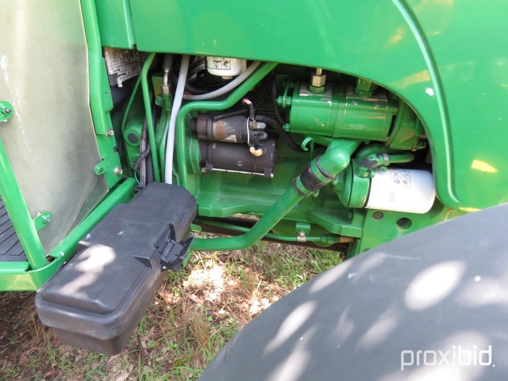 John Deere 5055 E Tractor