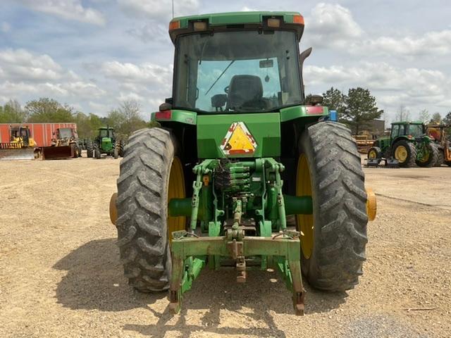 JOHN DEERE 8400 Tractor