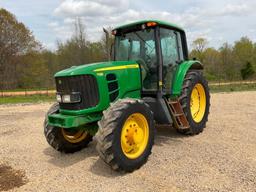 JOHN DEERE 7130 Tractor