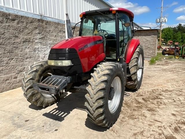 CASE IH MXU115 Tractor