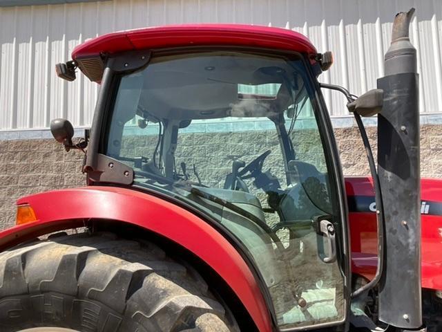 CASE IH MXU115 Tractor