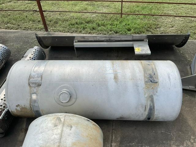 (2) Semi Fuel Tanks