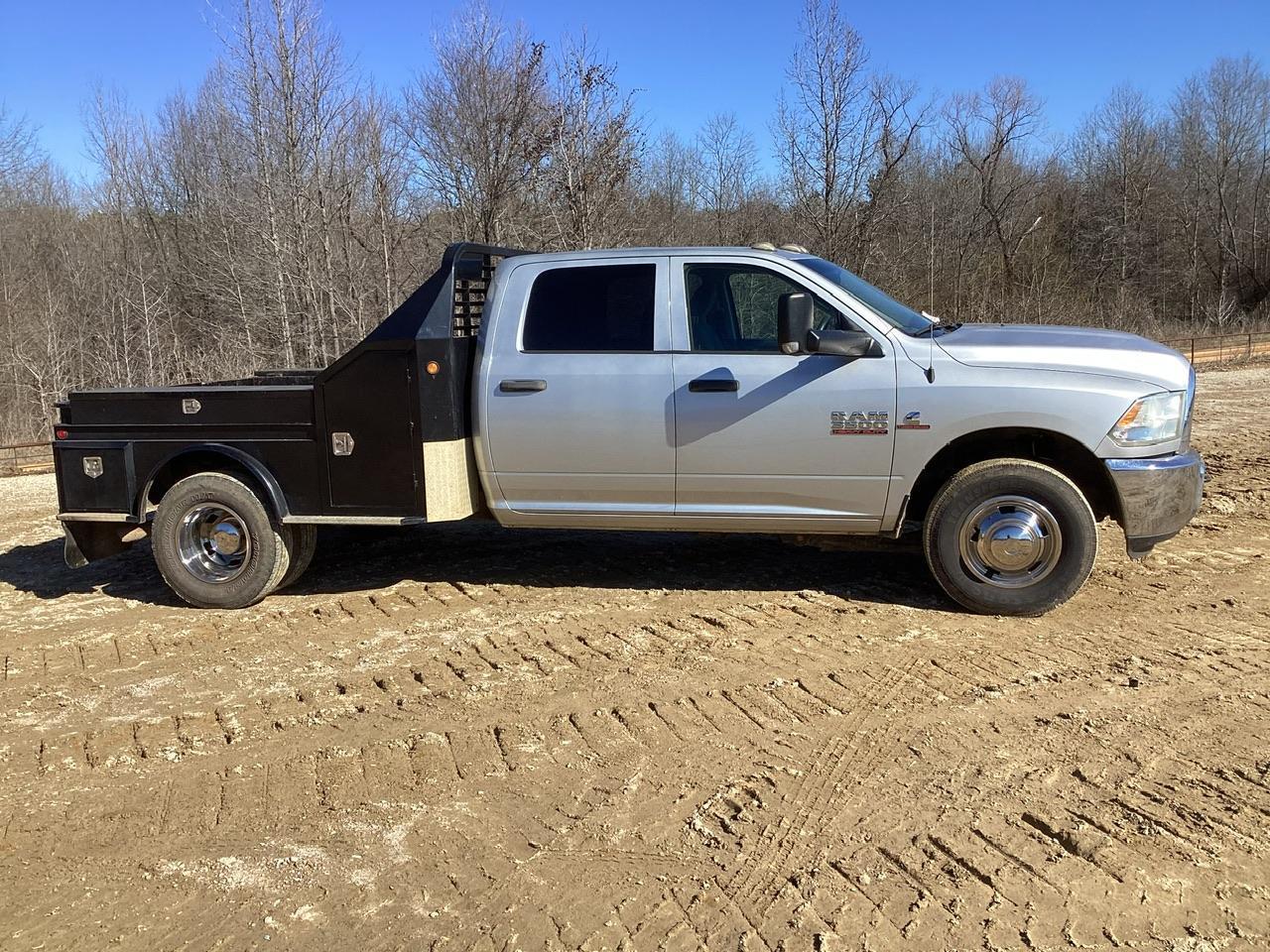 2014 Dodge 3500 Pickup Truck