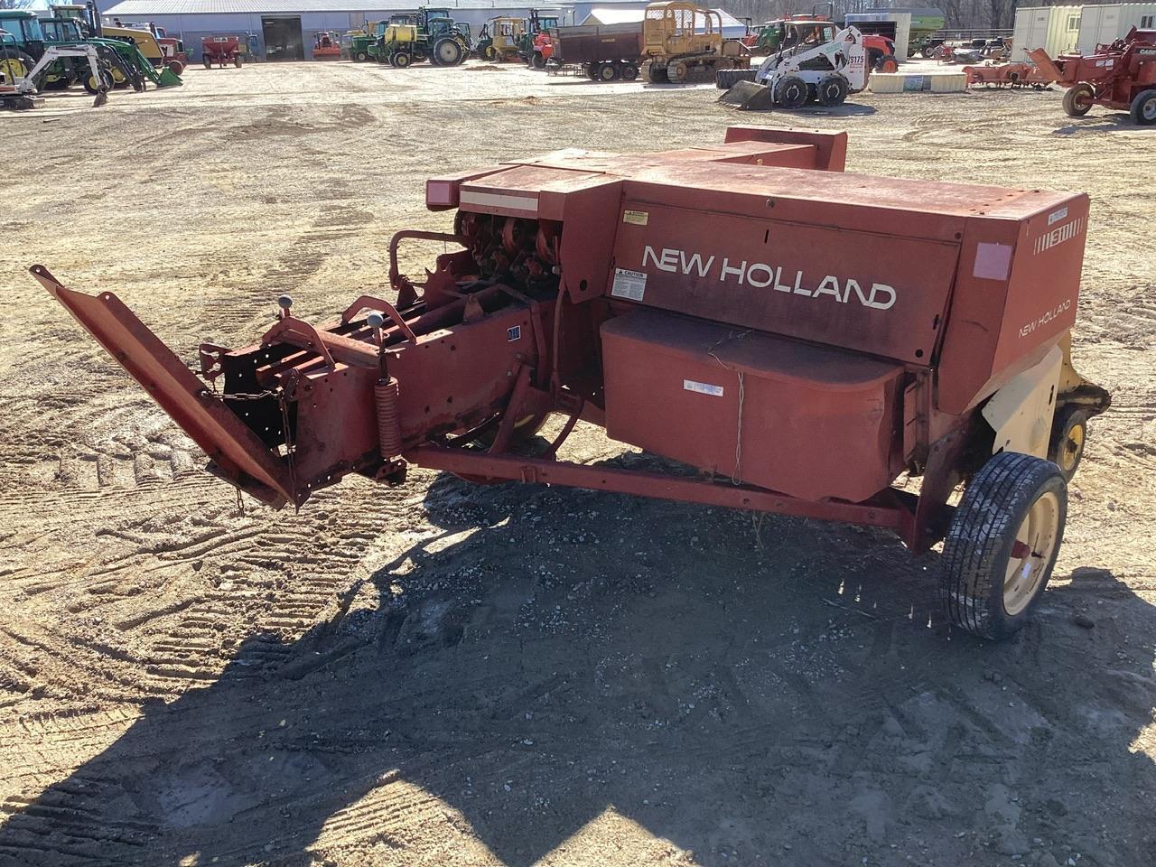 New Holland 311 Square Baler