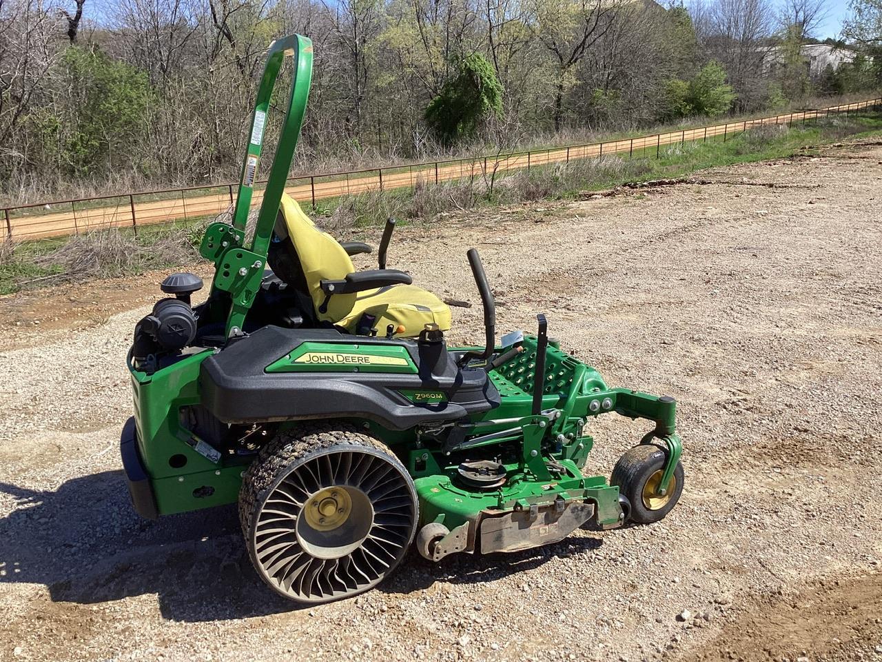 2021 John Deere Z960M Mower