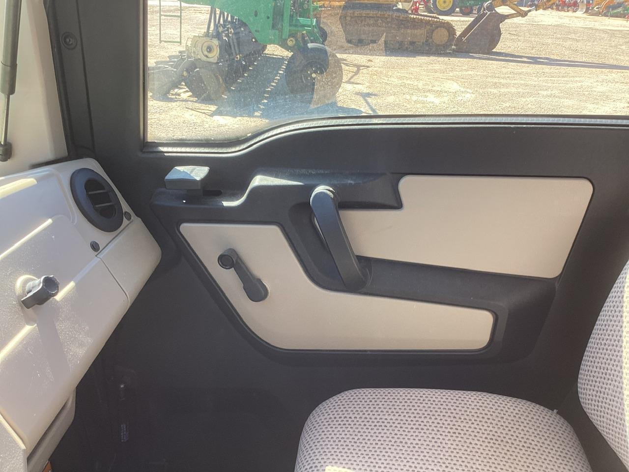 2019 John Deere XUV 865R Side x Side