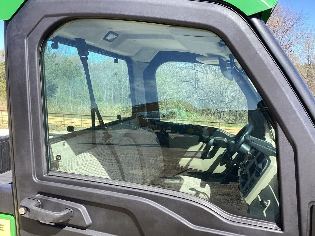 2019 John Deere XUV 865R Side x Side