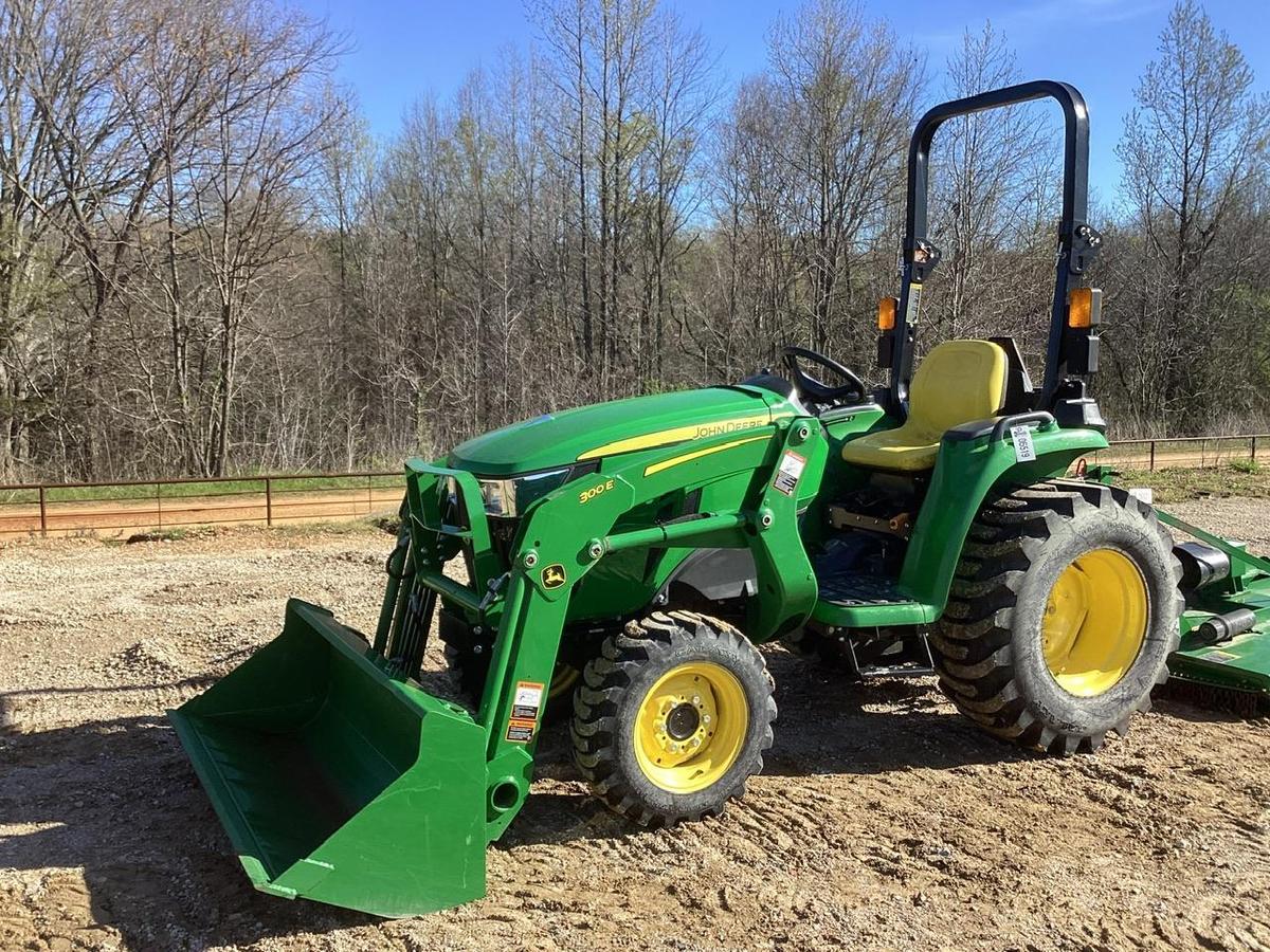 2021 John Deere 3025E Tractor W/ JD 300E Loader