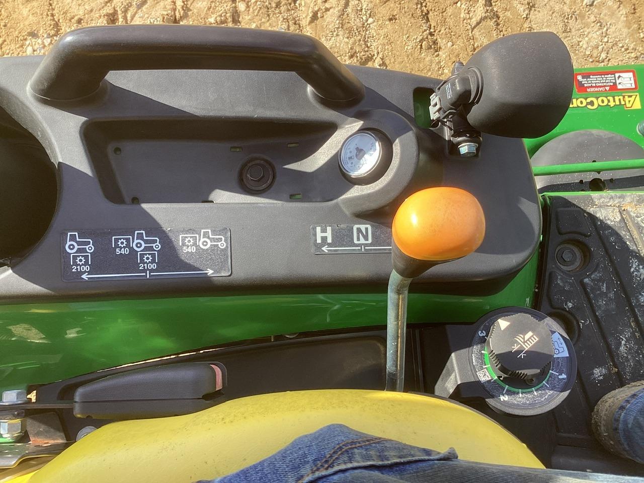 2018 John Deere 1025R Tractor W/ JD 120R Loader