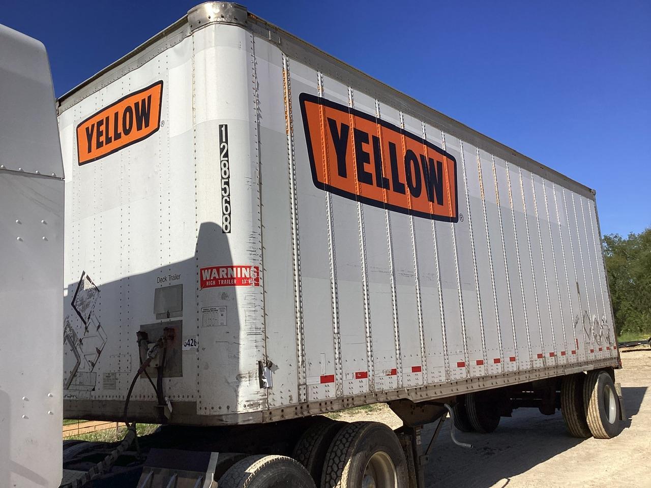 2005 Wabash 28' Enclosed Dry Van Trailer