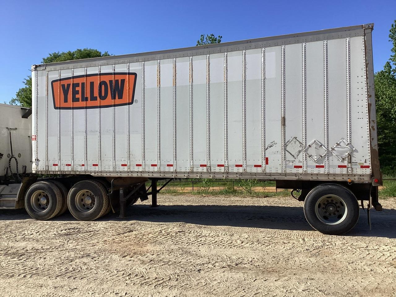 2005 Wabash 28' Enclosed Dry Van Trailer