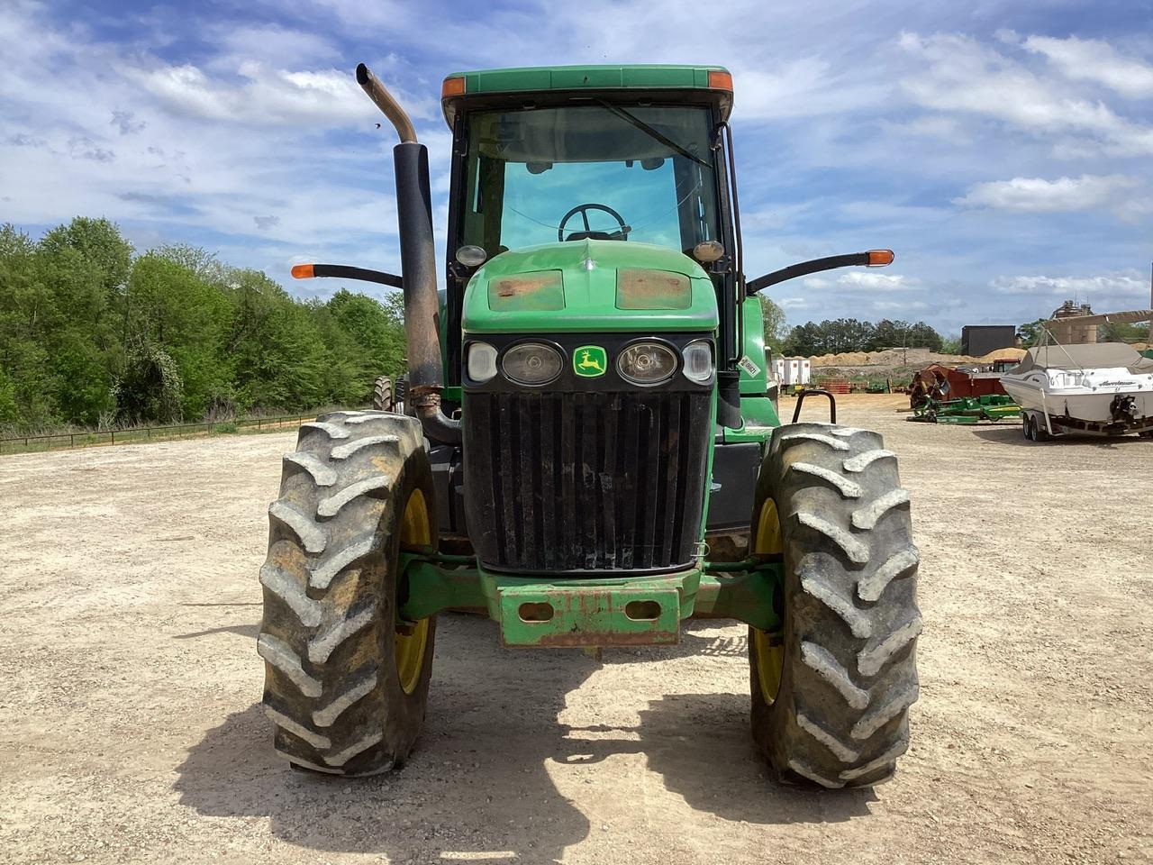 John Deere 7820 Tractor MFWD