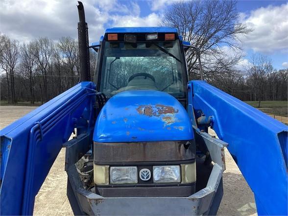 1999 Ford 8160 Tractor W/ NH 7312 Loader