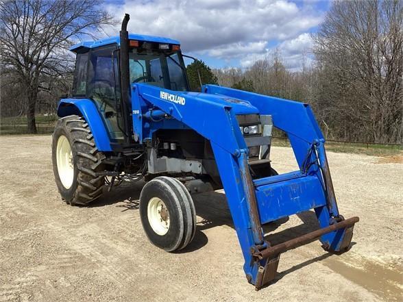 1999 Ford 8160 Tractor W/ NH 7312 Loader