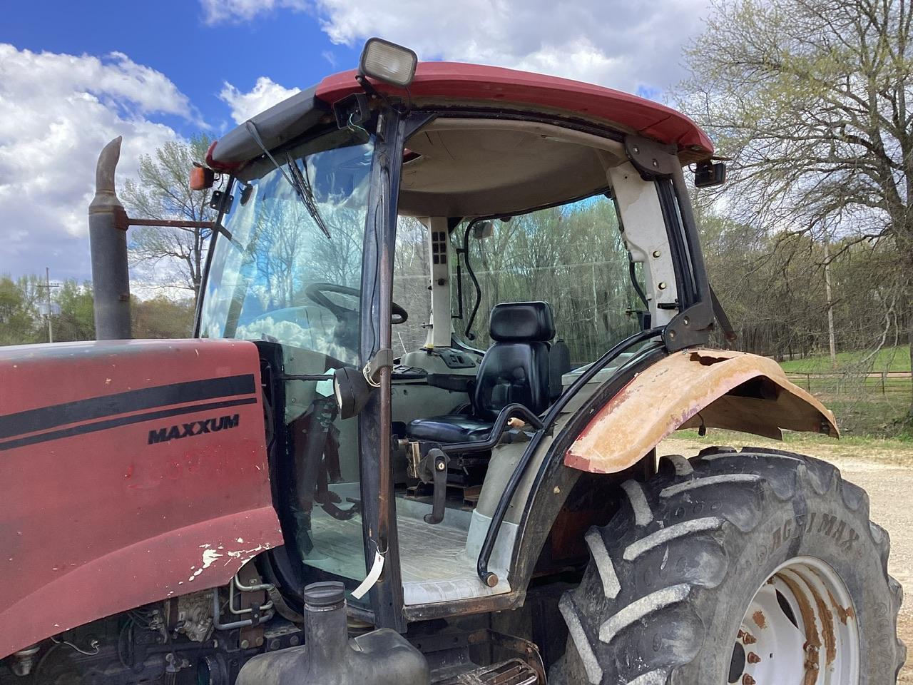 Case IH Maxxum 125 Tractor