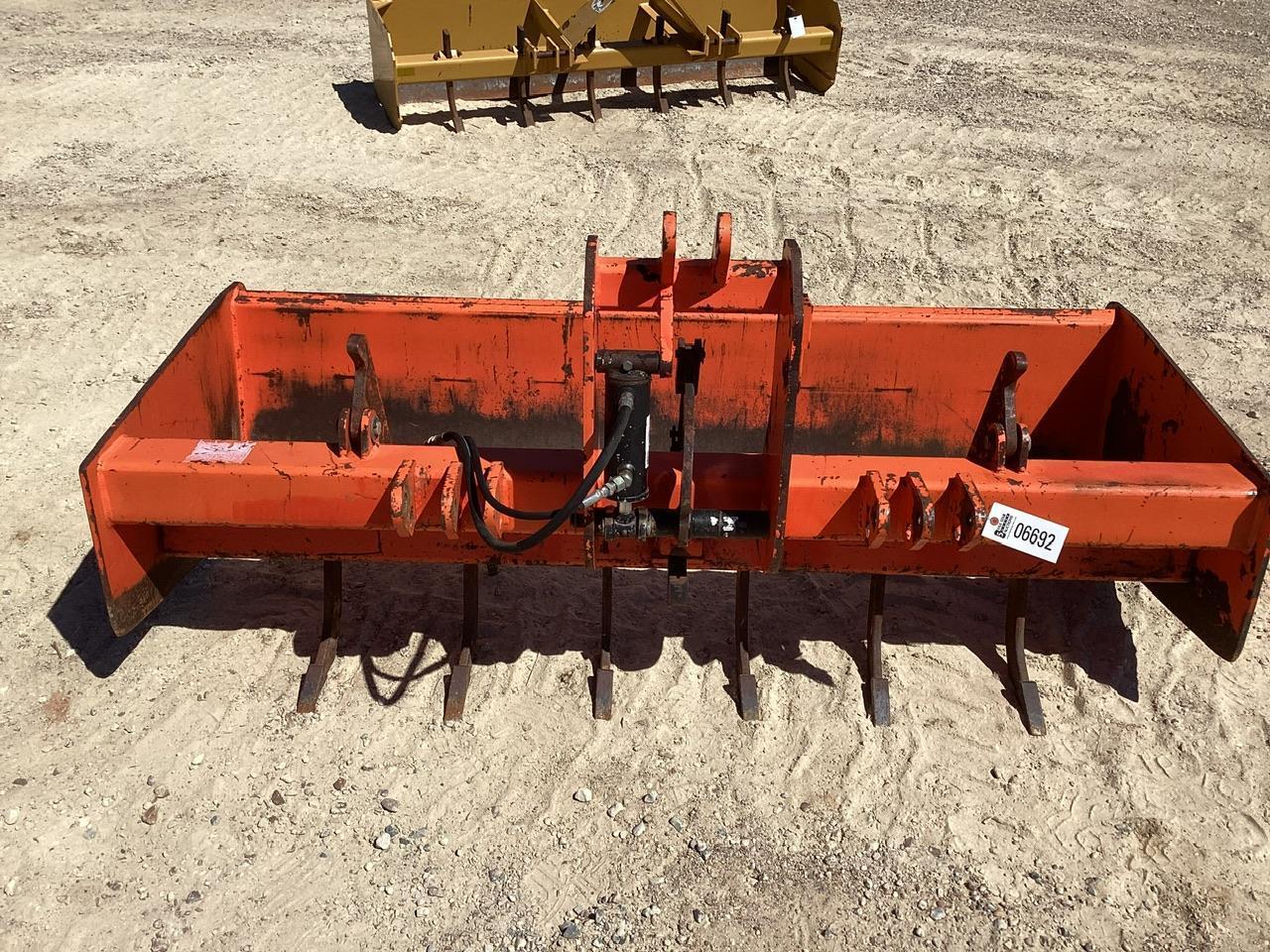 Command 80" LP Hydraulic Scraper