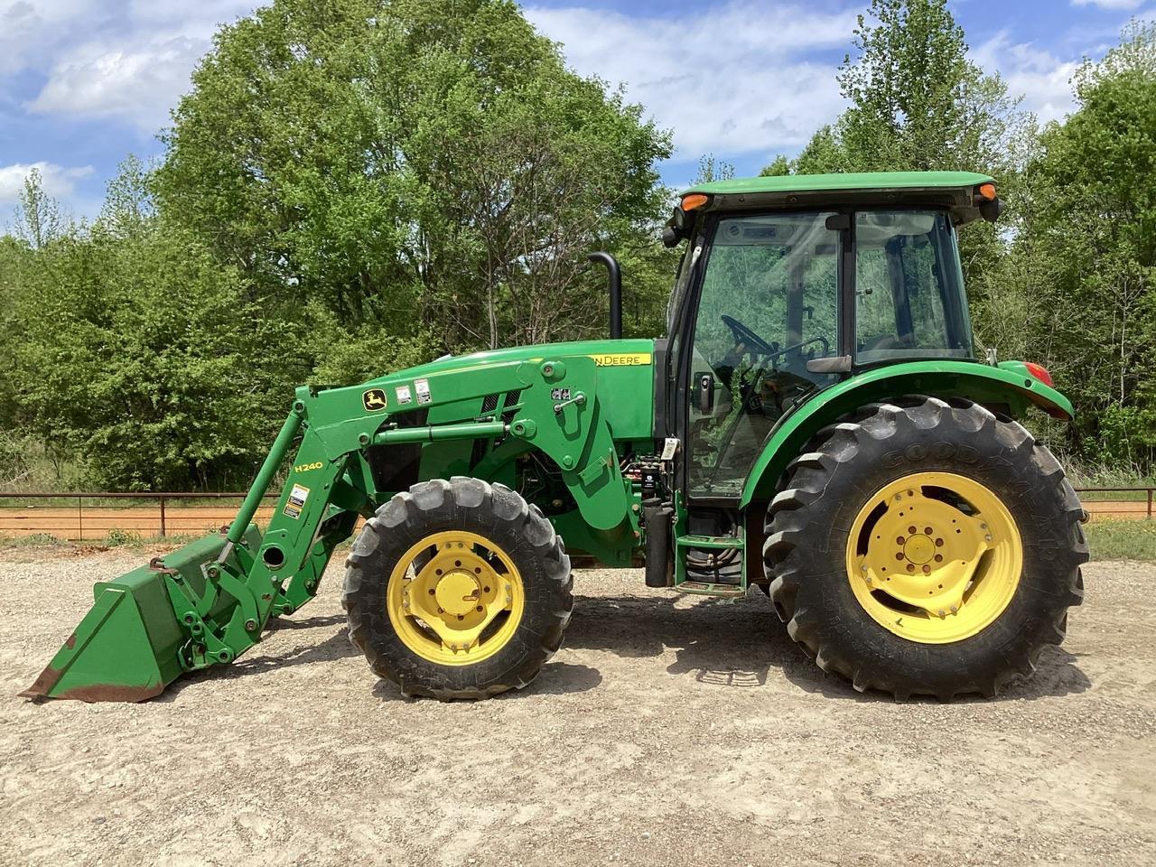 John Deere 5100E Tractor MFWD W/ JD H240 Loader