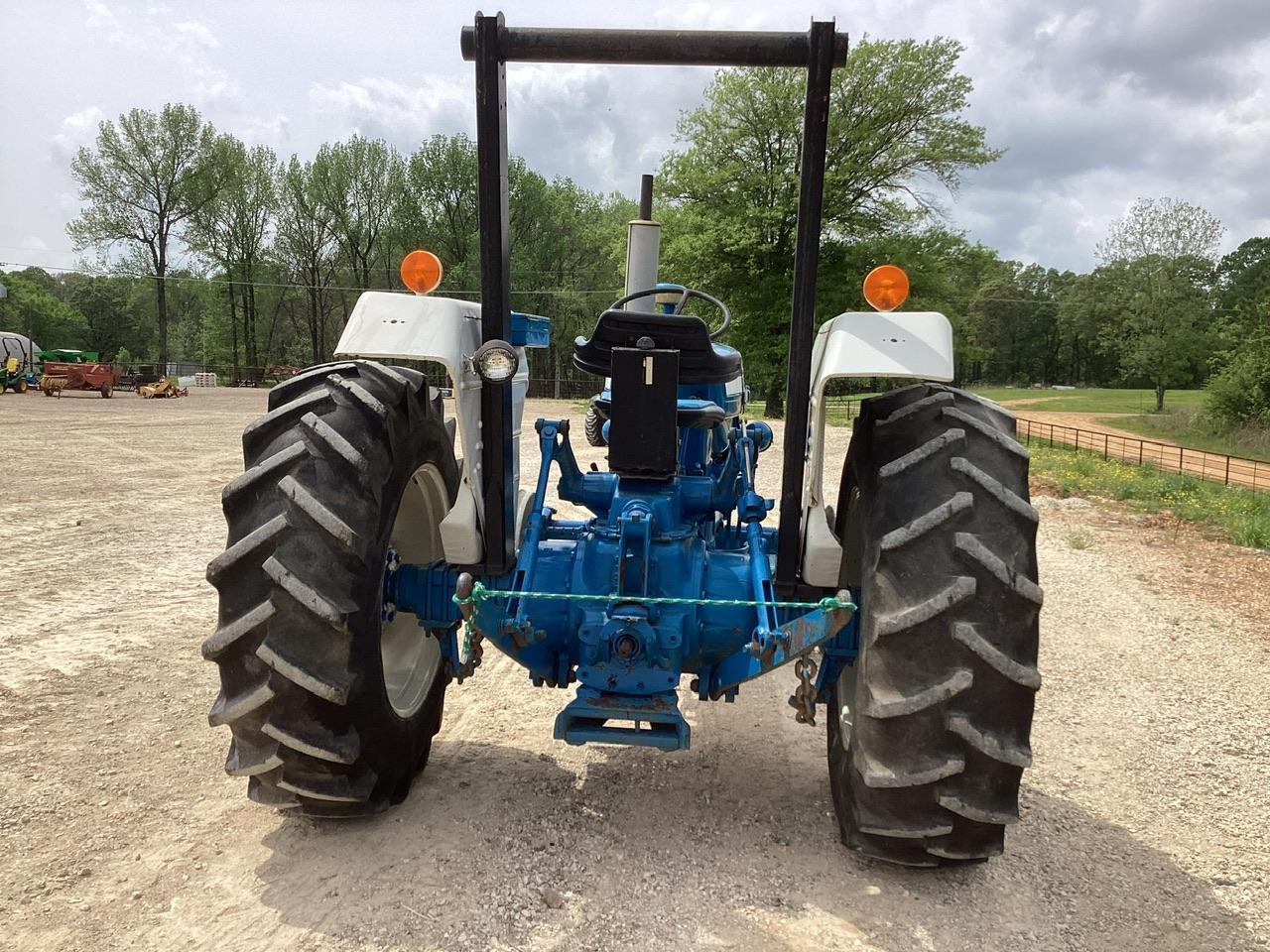 Ford 5900 Tractor