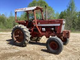 International 1066 Tractor