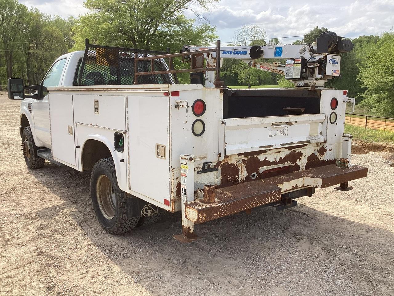 2009 Ford F350 Service Truck w/Tool Bed