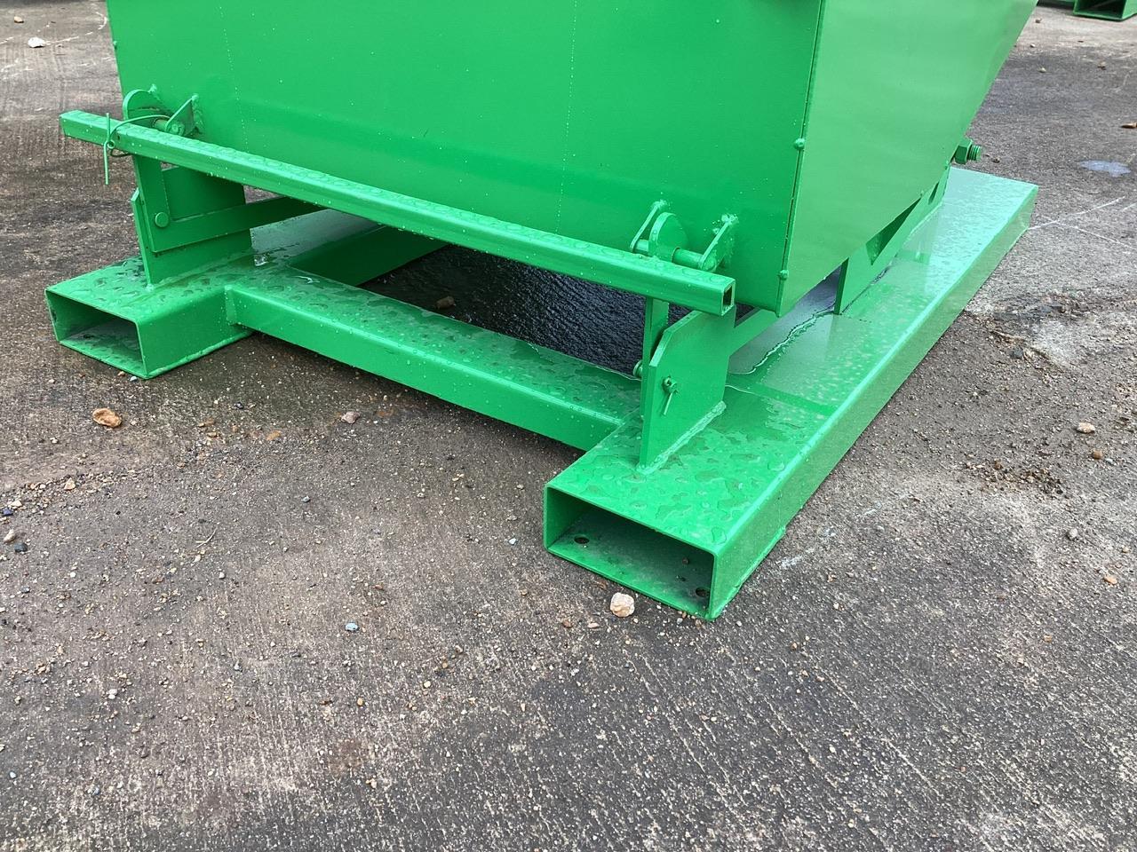 Steel Self Dumping Hopper