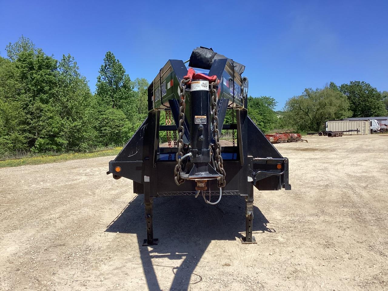 2019 40FT Load Trail Trailer