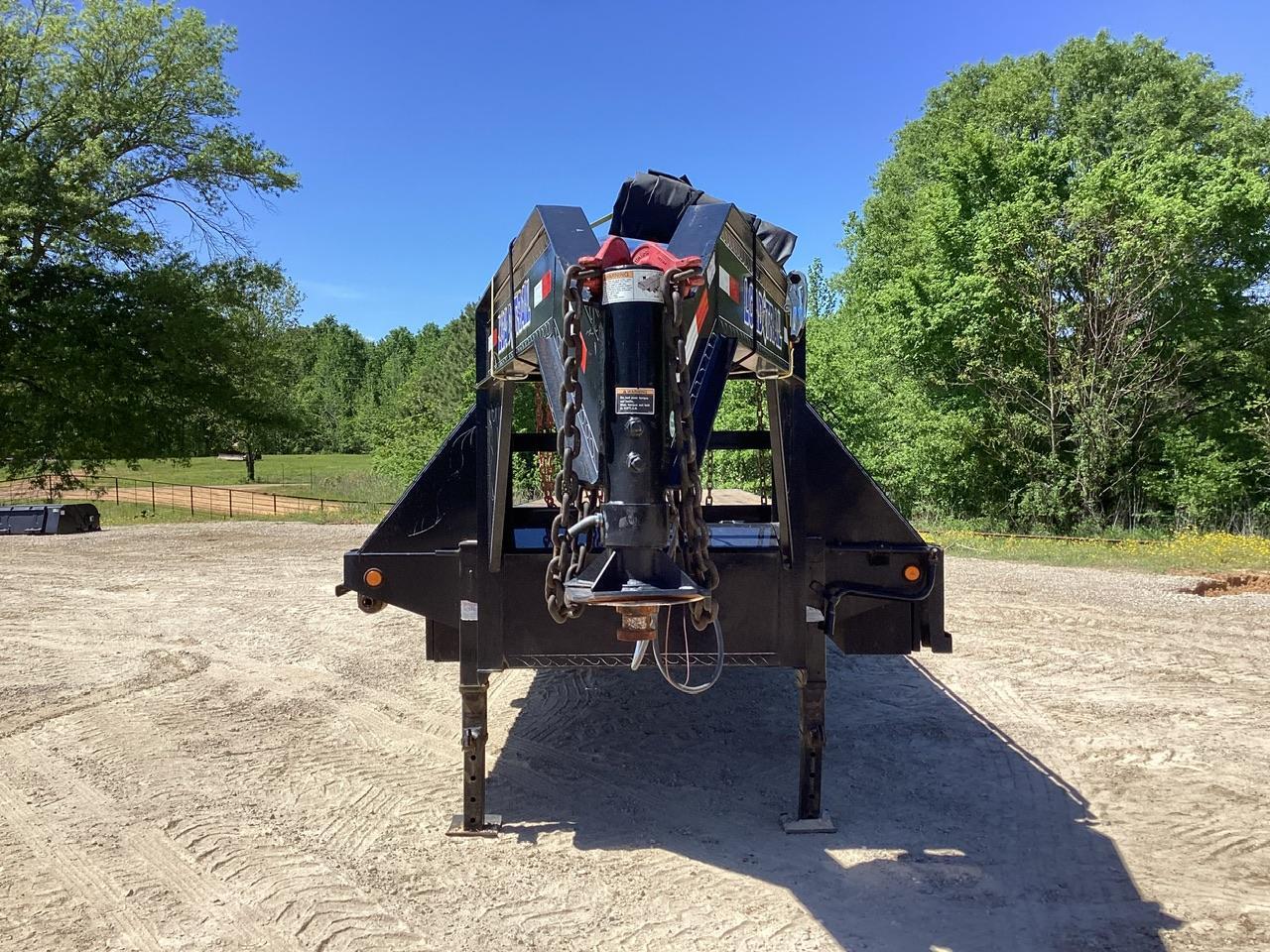 2019 40FT Load Trail Trailer