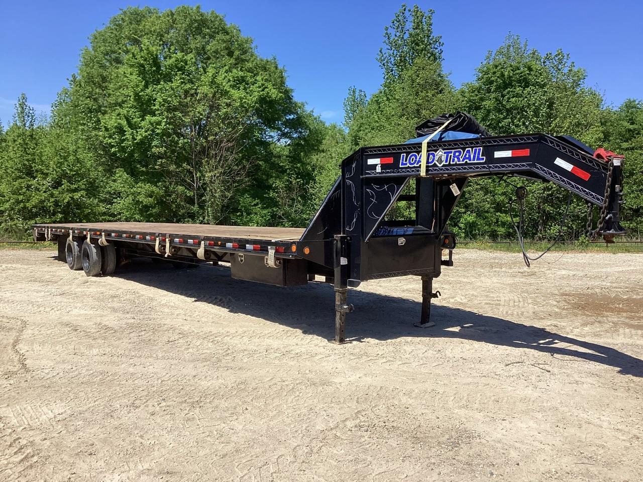 2019 40FT Load Trail Trailer