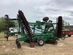 John Deere 2632VT Vertical Tillage Tool