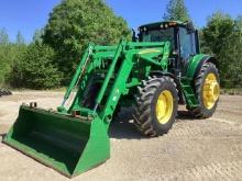 John Deere 7520 Trailer MFWD w/John Deere 741 Self Leveling Loader