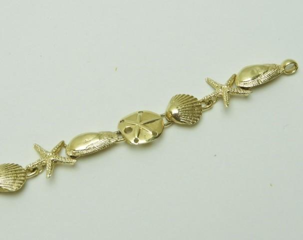 14K Gold Sea Life Theme Bracelet - 10.9 grams
