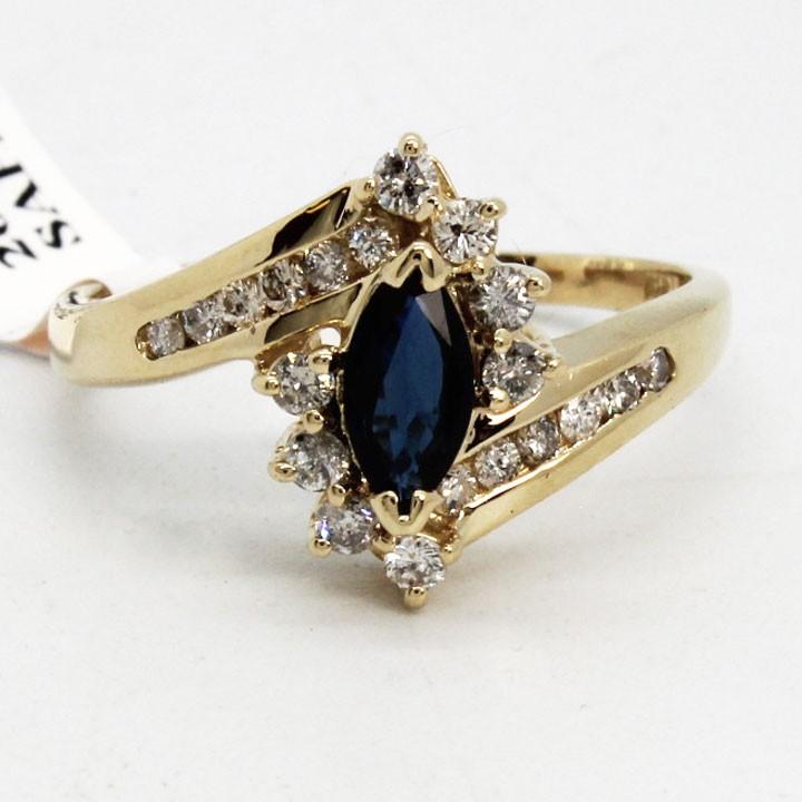 14K Midnight Sapphire w Diamond Ring