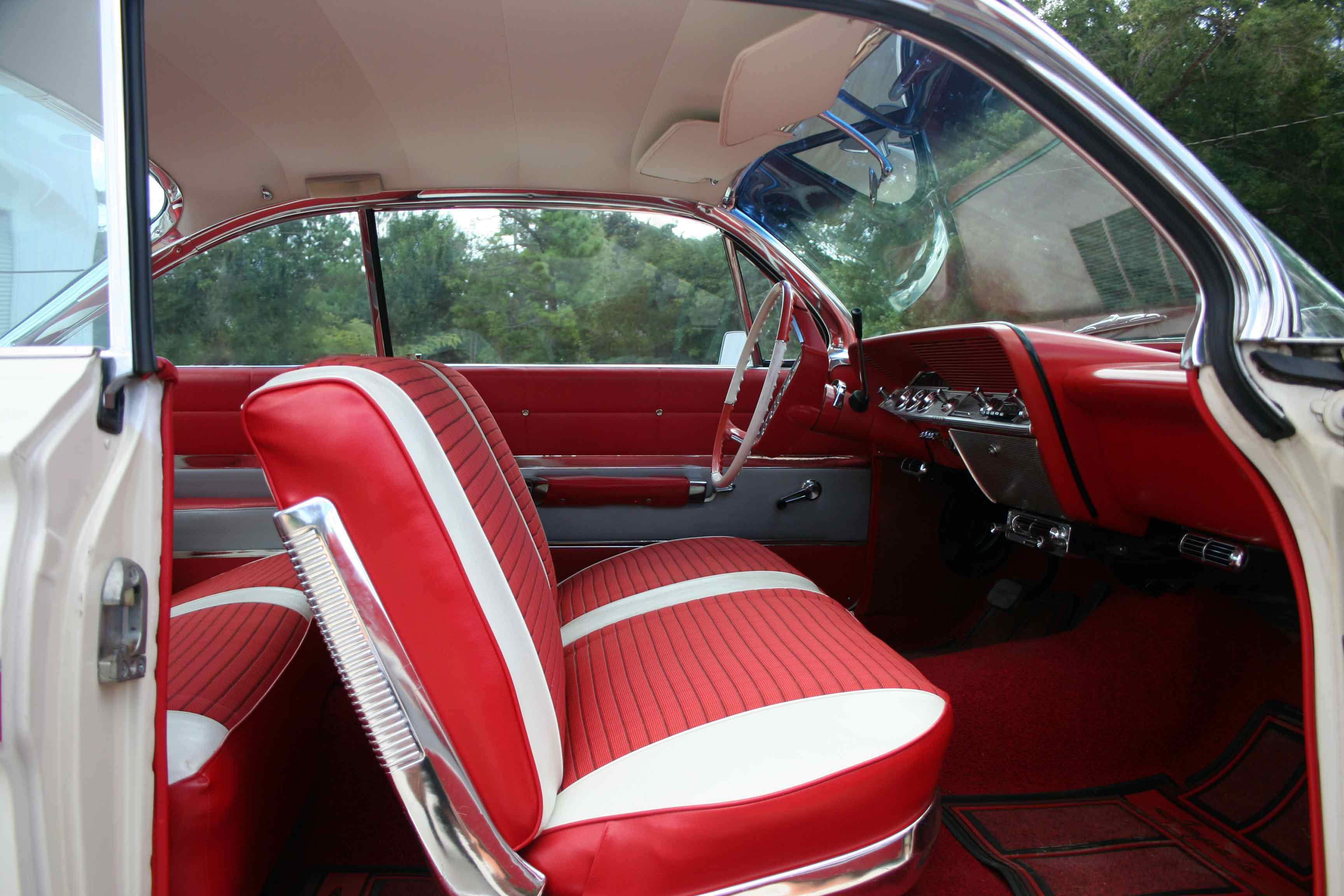 1961 Chevrolet Impala (Bubble Top)