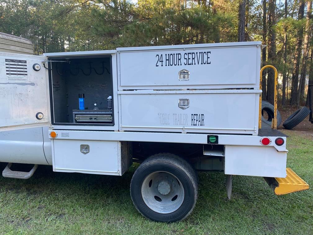 2008 Ford F550 4WD